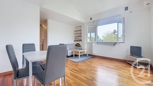 Appartement F2 à vendre - 2 pièces - 46.38 m2 - NOISIEL - 77 - ILE-DE-FRANCE - Century 21 Agence Du Val