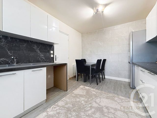 maison à louer - 5 pièces - 89.89 m2 - TORCY - 77 - ILE-DE-FRANCE - Century 21 Agence Du Val