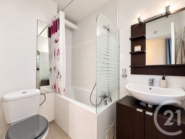 Appartement F5 à vendre - 5 pièces - 95.81 m2 - NOISIEL - 77 - ILE-DE-FRANCE - Century 21 Agence Du Val