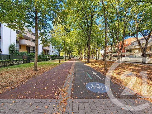 Appartement F5 à vendre - 5 pièces - 95.81 m2 - NOISIEL - 77 - ILE-DE-FRANCE - Century 21 Agence Du Val