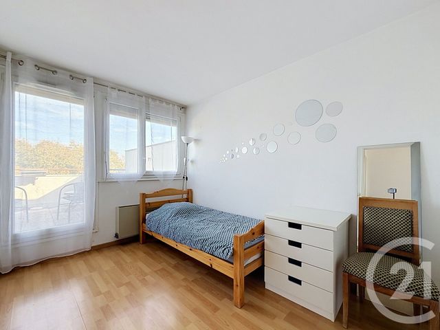 Appartement F5 à vendre - 5 pièces - 95.81 m2 - NOISIEL - 77 - ILE-DE-FRANCE - Century 21 Agence Du Val