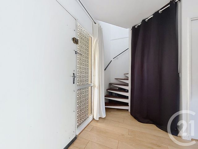Appartement F5 à vendre - 5 pièces - 95.81 m2 - NOISIEL - 77 - ILE-DE-FRANCE - Century 21 Agence Du Val