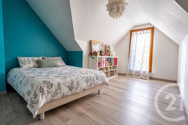 maison à vendre - 7 pièces - 153.3 m2 - GOURNAY SUR MARNE - 93 - ILE-DE-FRANCE - Century 21 Agence Du Val