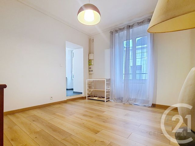 Appartement F2 à louer - 2 pièces - 40.5 m2 - CHAMPS SUR MARNE - 77 - ILE-DE-FRANCE - Century 21 Agence Du Val