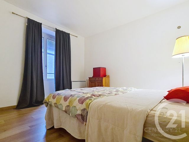 Appartement F2 à louer - 2 pièces - 40.5 m2 - CHAMPS SUR MARNE - 77 - ILE-DE-FRANCE - Century 21 Agence Du Val