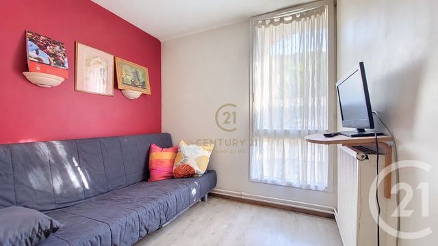 Appartement F5 à vendre - 5 pièces - 101.5 m2 - CHAMPS SUR MARNE - 77 - ILE-DE-FRANCE - Century 21 Agence Du Val