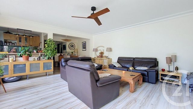 Appartement F5 à vendre - 5 pièces - 101.5 m2 - CHAMPS SUR MARNE - 77 - ILE-DE-FRANCE - Century 21 Agence Du Val