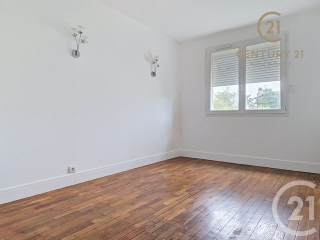Appartement F2 à vendre - 2 pièces - 38.37 m2 - GOURNAY SUR MARNE - 93 - ILE-DE-FRANCE - Century 21 Agence Du Val