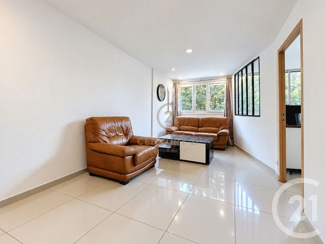 Appartement F4 à vendre - 4 pièces - 83.11 m2 - CHAMPS SUR MARNE - 77 - ILE-DE-FRANCE - Century 21 Agence Du Val
