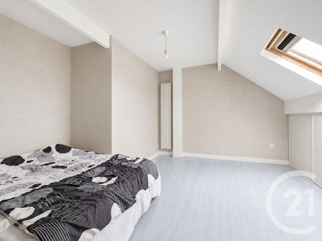 maison à vendre - 7 pièces - 207.07 m2 - CHAMPS SUR MARNE - 77 - ILE-DE-FRANCE - Century 21 Agence Du Val